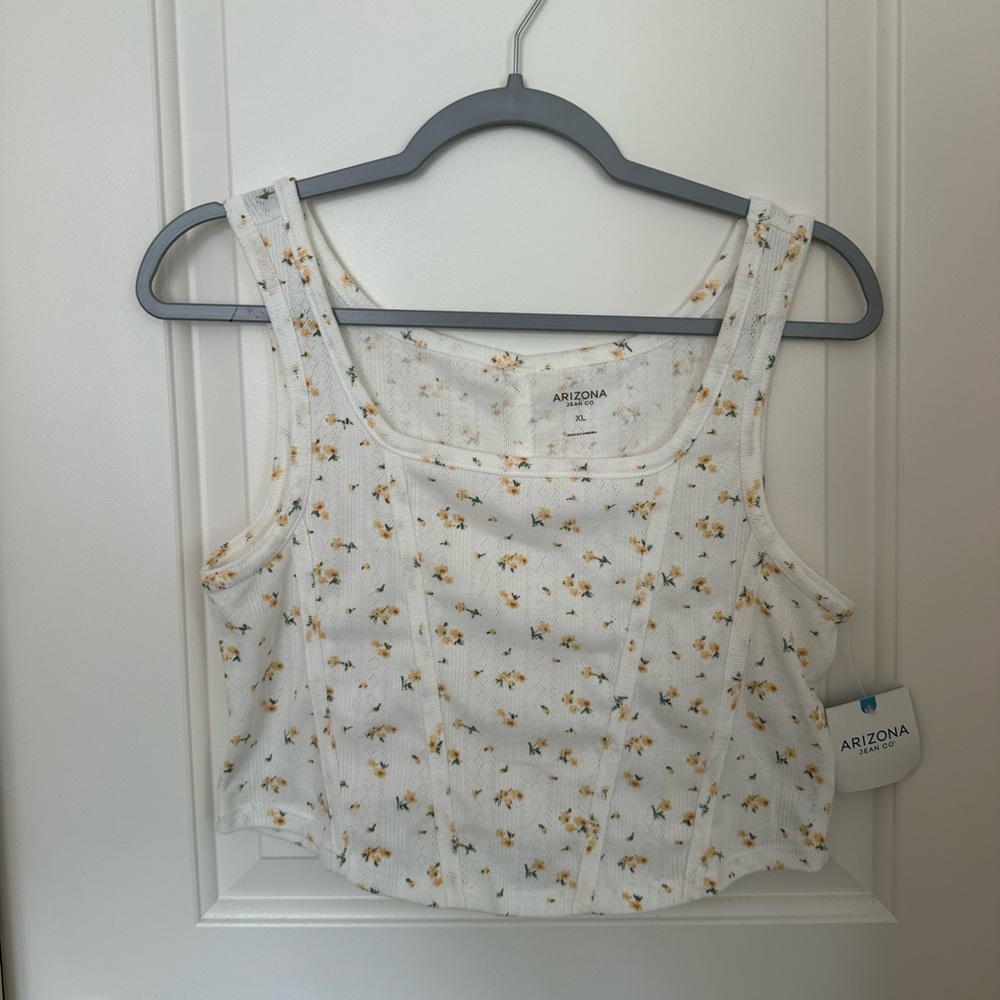 Arizona Jean Co. Floral Tank Top
